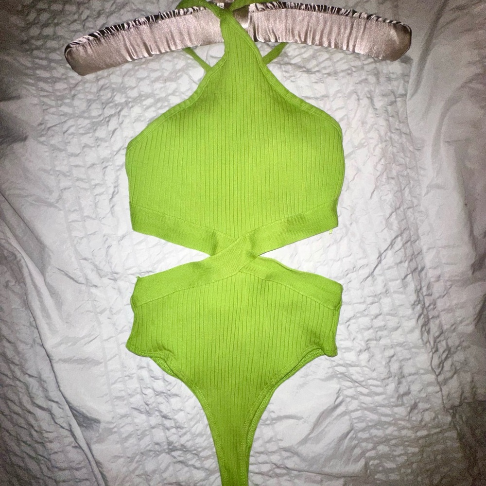 Zara Lime Green Ribbed Bodysuit